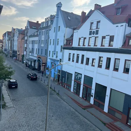 Baszta 7 Plaszczy, Panienska *