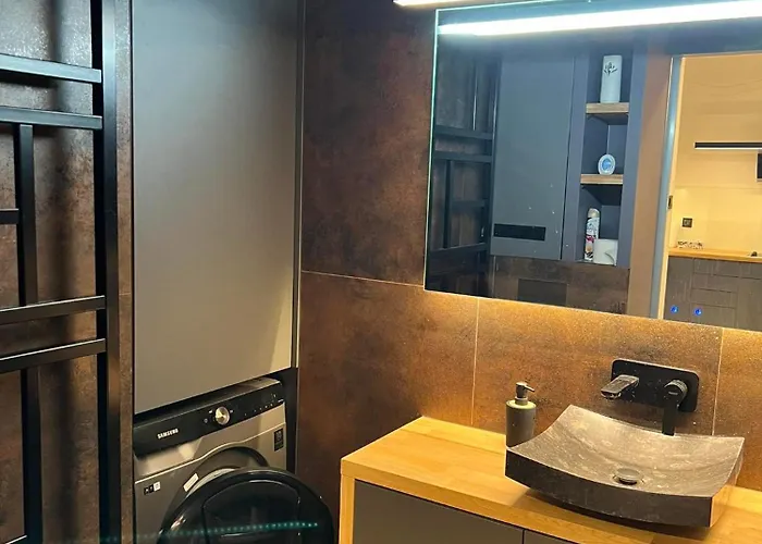 Baszta 7 Plaszczy, Panienska Apartamento *